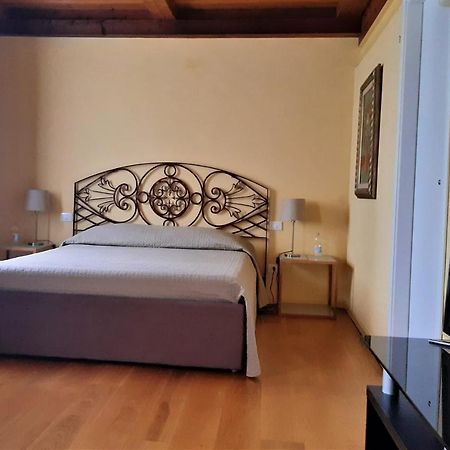 B&B Le Stanze Del Belriguardo Voghiera Exterior photo